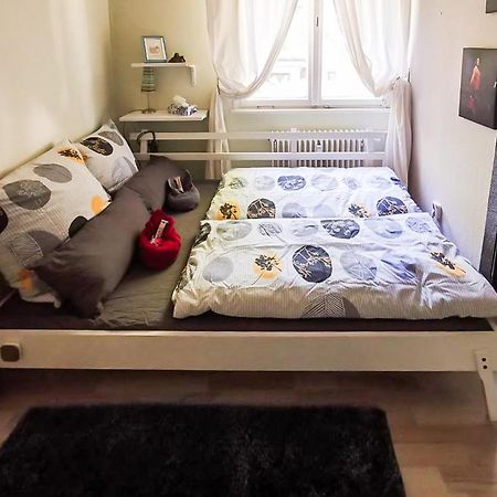 Cosy Room In Our Apartment Berlin Extérieur photo